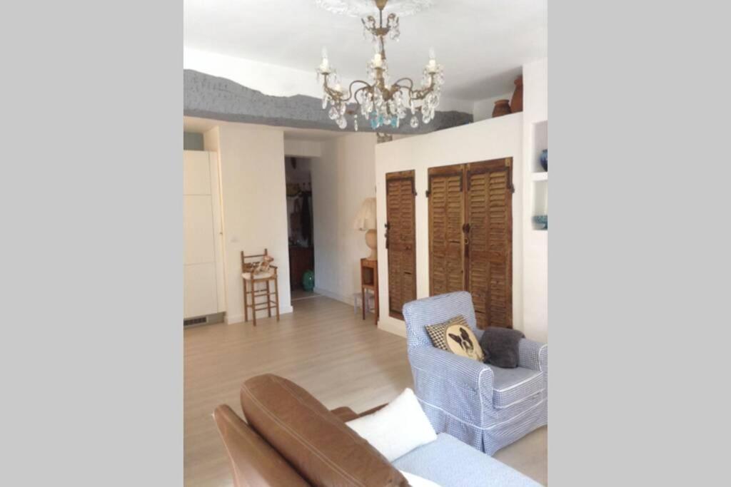 L'Appart A Cotignac, Tout Compris, Calme Et Confort Exterior foto